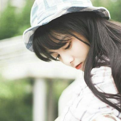 微信女生唯美淡雅忧伤侧脸高清头像