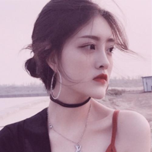 污污的部位性感头像女
