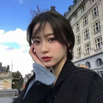 氛围感高清有意境有内涵的唯美头像女