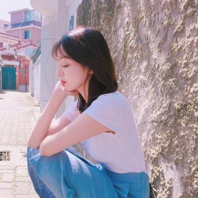 女大学生微信头像