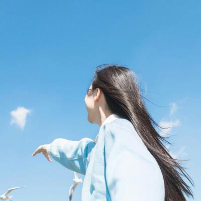 微信清新唯美长发女生头像