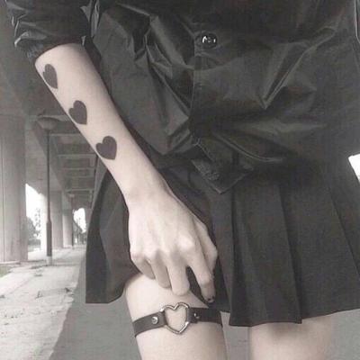 污污的部位性感头像女
