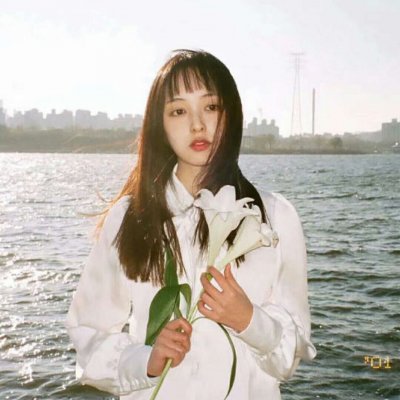 女生头像抑郁气质高清图片