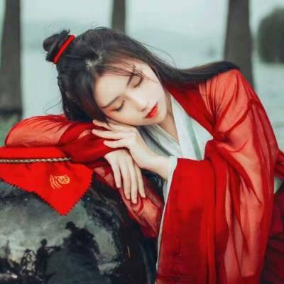 真人闺蜜头像一组两张古风唯美