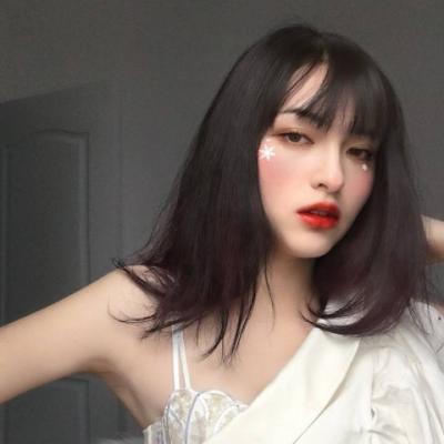 微信头像女生真人图片清晰
