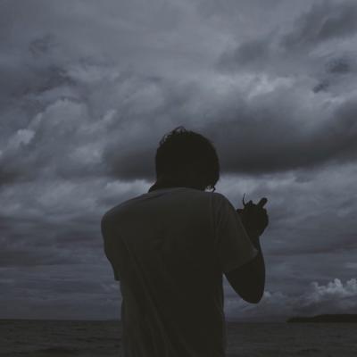 男生分手头像伤感头像真人