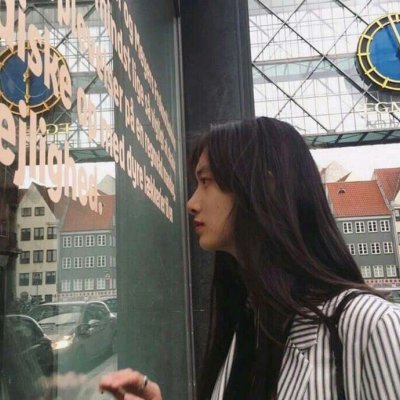 女生头像抑郁气质高清图片