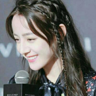 热巴美图头像