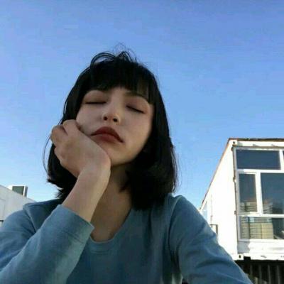 蓝色系小清新个性女生头像图片
