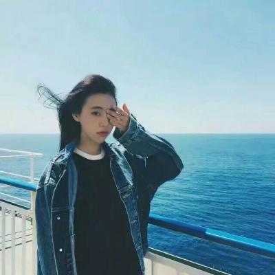 温柔治愈头像女蓝色系图片