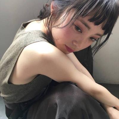微信头像女生真人图片清晰