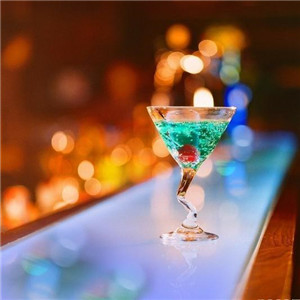 唯美酒头像图片