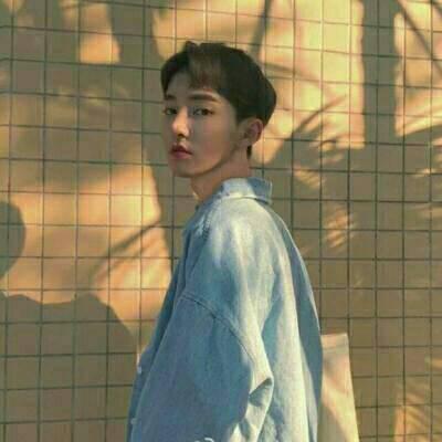 微信真人帅气男生头像图片