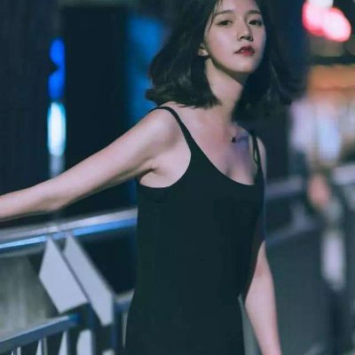 酷酷的爱笑女生头像图片