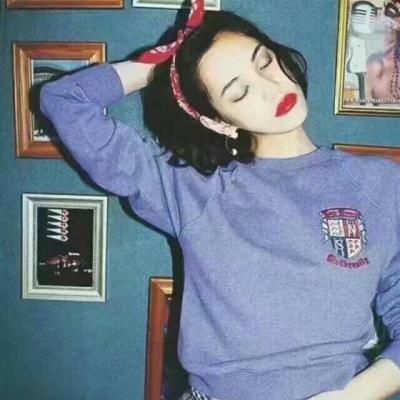 温柔治愈头像女蓝色系图片