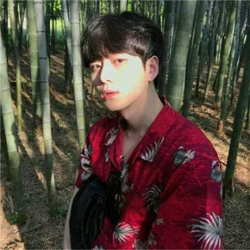 男生小清新帅气高清好看的头像