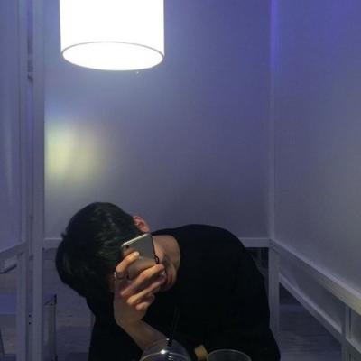 男头帅气冷酷霸气图片