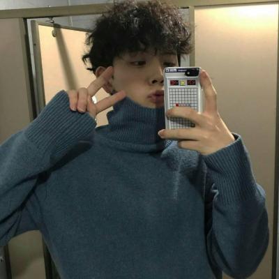 微信男生头像高冷成熟一点图片