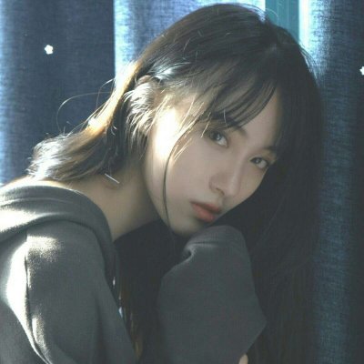 个性时尚头像小姐姐