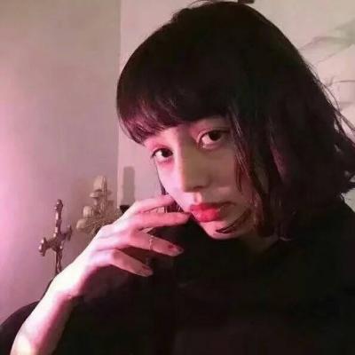 个性外国女生微信头像高清