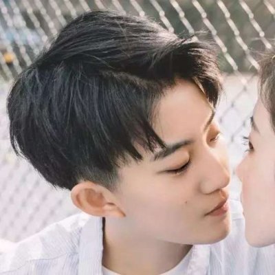情侣头像一对两张独一无二真人