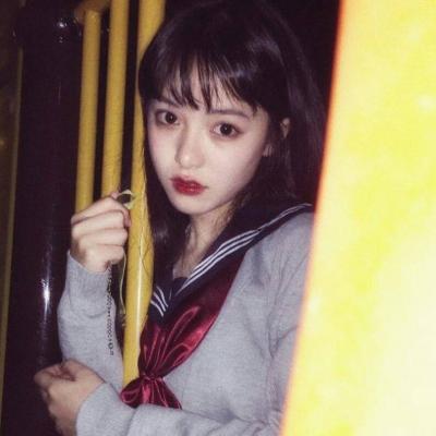 非主流欧美风女生头像图片