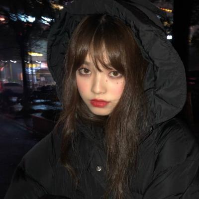 微信头像女生真人图片清晰