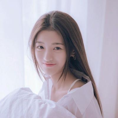 头像简单干净阳光女生图集