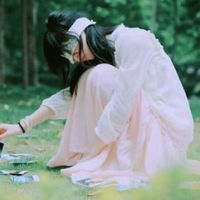丝带蒙眼睛女生头像