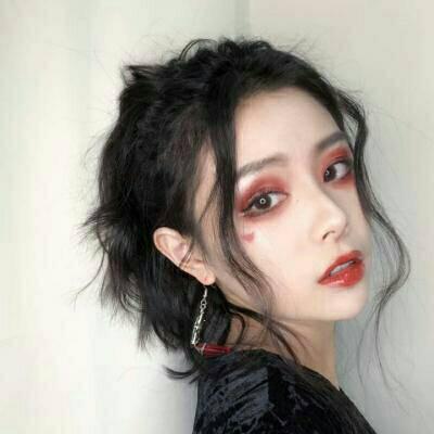 微信霸气女头像冷酷图片