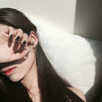 清新自然美女微信头像