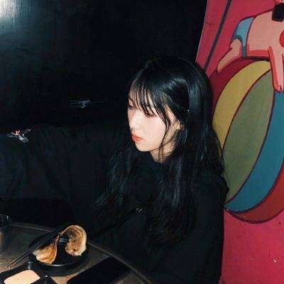 情侣头像一对两张独一无二真人