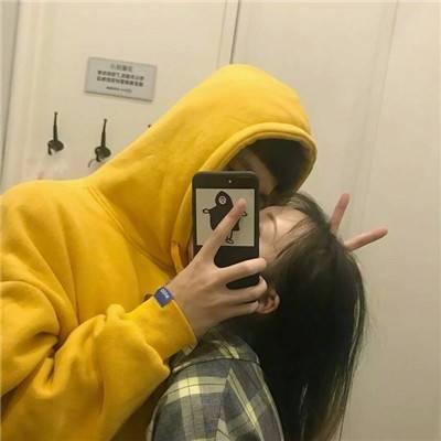 甜蜜小清新的微信秀恩爱情侣头像