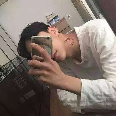 男生头像侧脸帅气真人图片