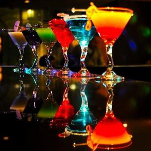 唯美酒头像图片