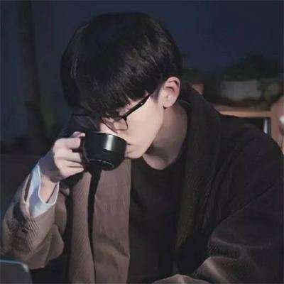 男生头像侧脸帅气真人图片