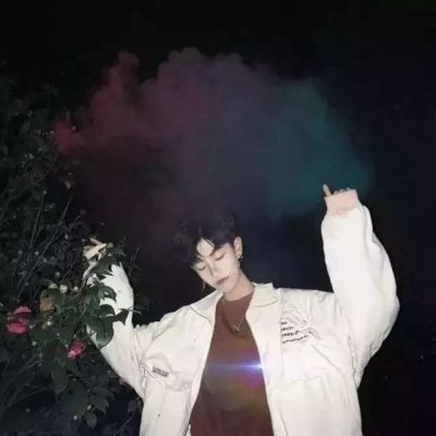 情侣头像一对两张独一无二真人