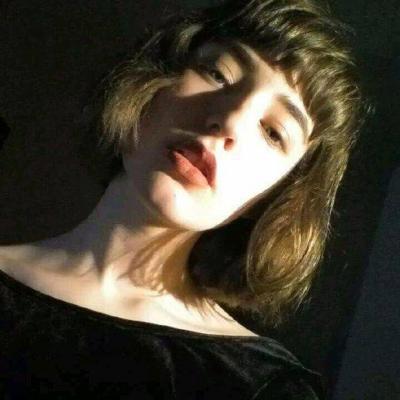 非主流欧美风女生头像图片