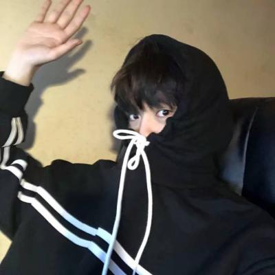 qq头像男生酷帅炫拽真人图片