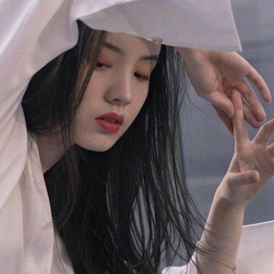 个性潮流时尚女生头像图片