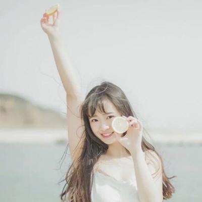 头像简单干净阳光女生图集