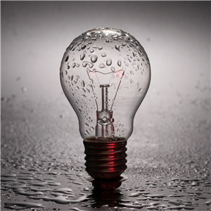 唯美意境灯泡头像图片