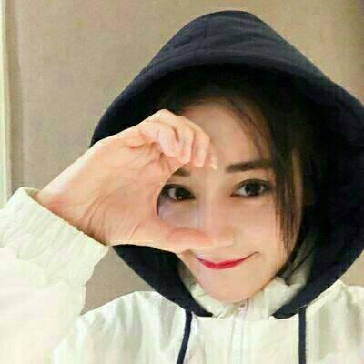 热巴美图头像
