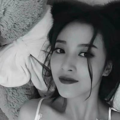 最好看的微信头像女简单气质