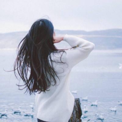 大气有格局微信头像女背影唯美图片