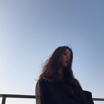 女生头像仙气背影长发