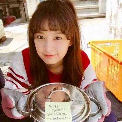 头像女生吃货萌萌哒
