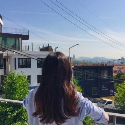 女生头像仙气背影长发