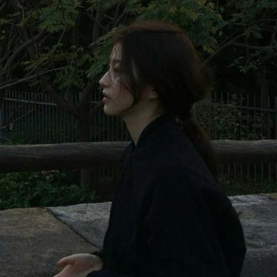 头像女生唯美意境清新图片