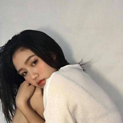 女生高冷气质真人头像